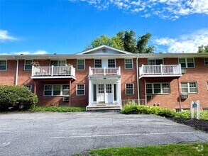 Building Photo - 107 Nottingham Rd
