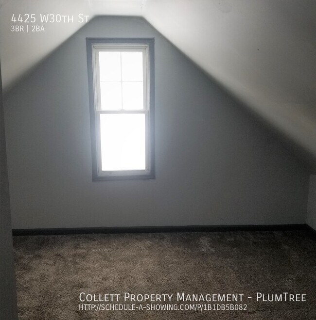 Building Photo - 4425 W 30th St