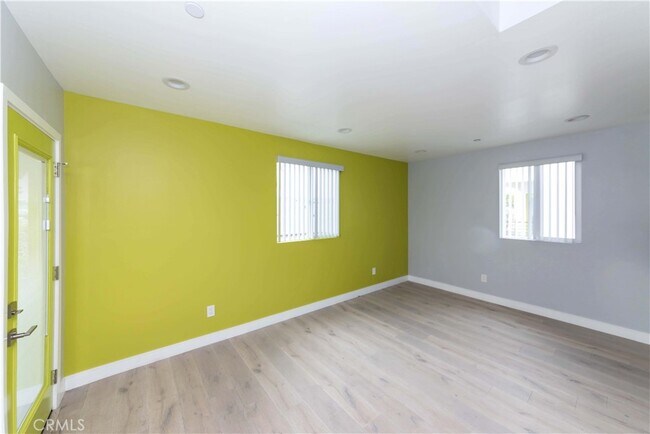 Foto del edificio - 527 W 80th St