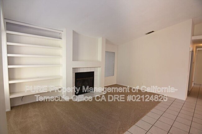 Foto del edificio - 29664 Woodlands Ave
