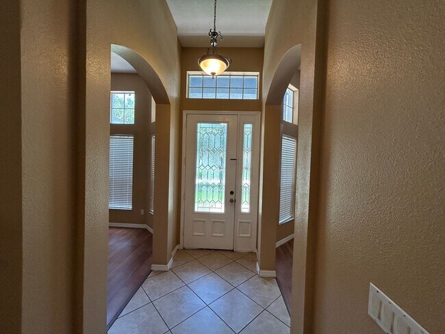 Foto del edificio - Beautiful 5 bedroom 4 bath home in Ocoee j...