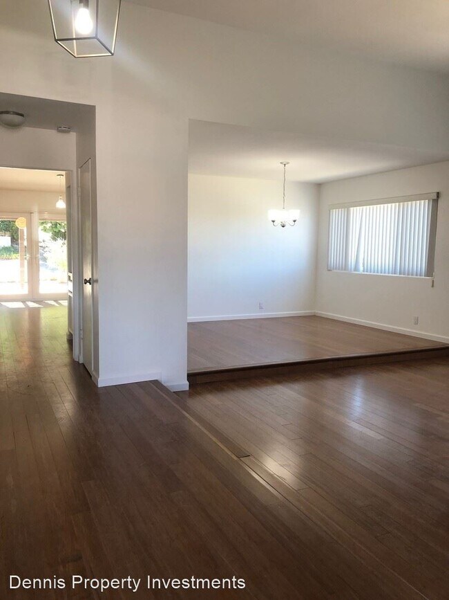 Building Photo - 4 br, 2.5 bath House - 1022 Horizon Drive