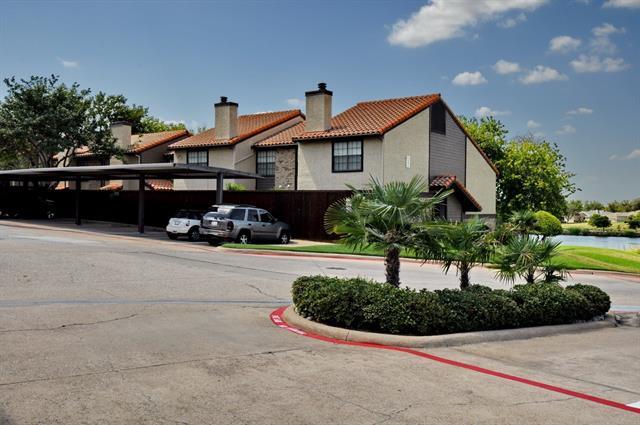 Foto del edificio - 2610 Lakehill Ln