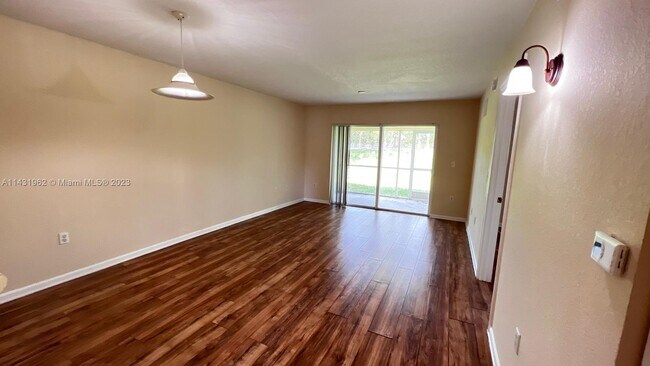 Building Photo - 3474 Cypress Trail
