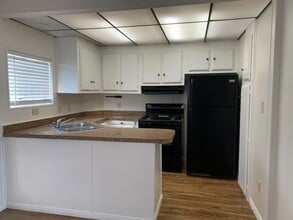 Building Photo - 40225 Harris Ln