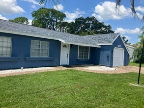 Building Photo - 6643 Stardust Ave