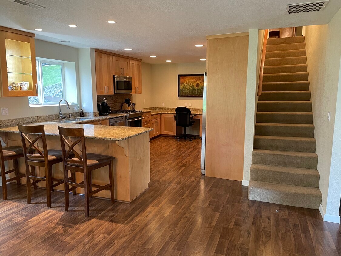 14426 57th Ave S, Tukwila, WA 98168 House Rental in Tukwila, WA