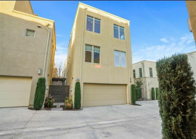 2 Car Garage - 7879 Altana Way