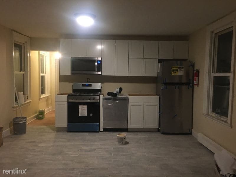 Primary Photo - 2 br, 1 bath Apartment - 28 Wakeman 2 Unit 2