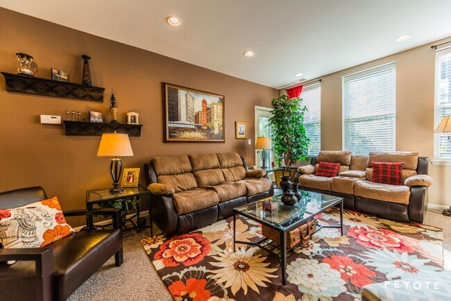 Foto del edificio - 1225 N Orleans St