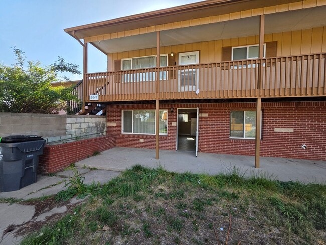 Foto del edificio - 2041 Fairplay St