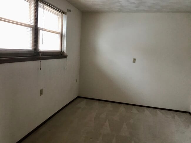 Bedroom Walcott Manor Apartments - Walcott Manor Apartments