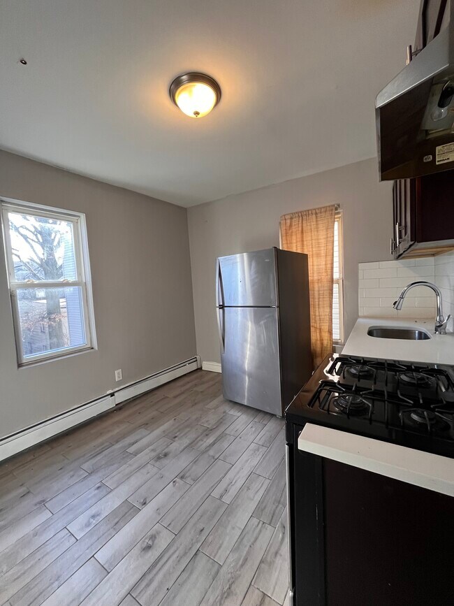 864 S 15th Unit 2 - 862 S 15th St