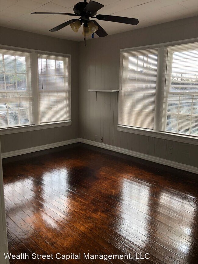 Foto del edificio - 1 br, 1 bath House - 2370 Orange Ave