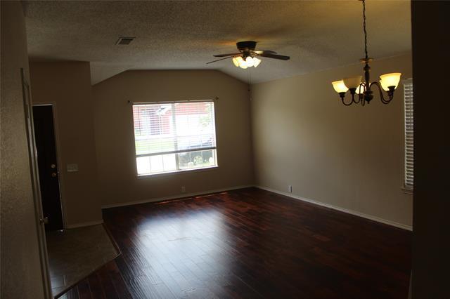 Foto del edificio - 306 Trenton Dr