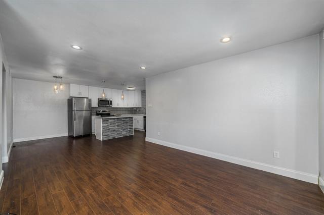 Building Photo - 8110 Skillman St