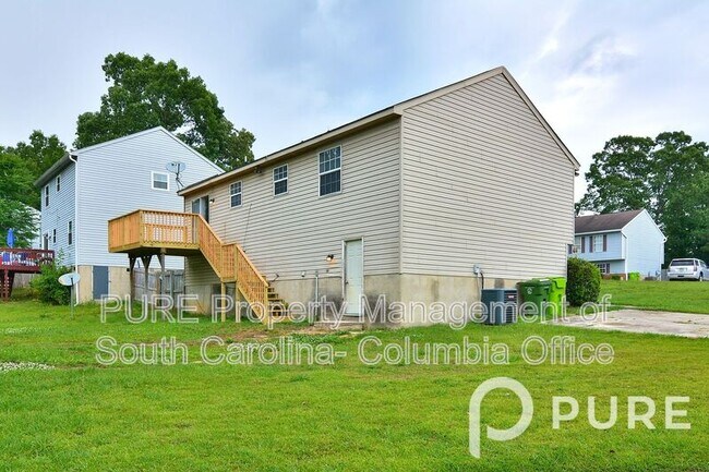 Building Photo - 119 Old Hall Rd