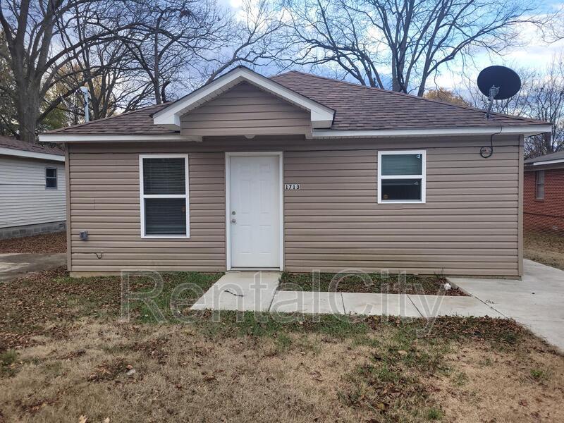 1713 Schaffer St, Dyersburg, TN 38024 House Rental in Dyersburg, TN