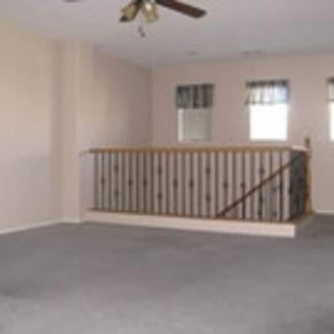 Foto del edificio - 7309 Camden Pine Ave