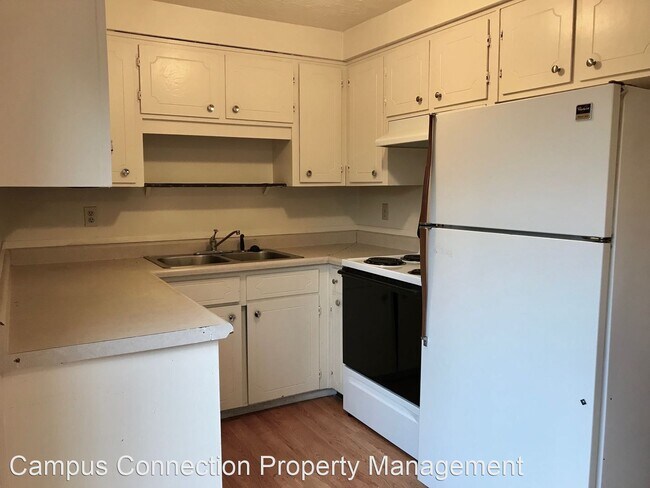 Foto del edificio - 2 br, 1.5 bath House - 1065 Monroe St