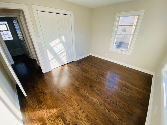 Foto del edificio - 537 N Kenilworth Ave