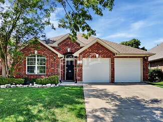 Building Photo - 9613 Glenshee Dr
