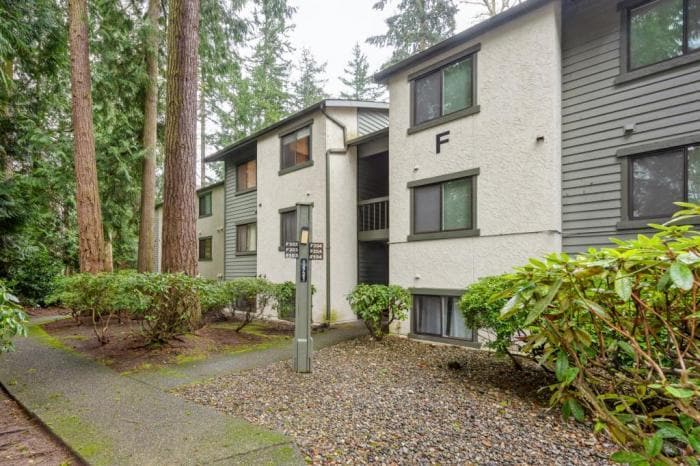 Primary Photo - 2 bedroom in Kirkland WA 98034