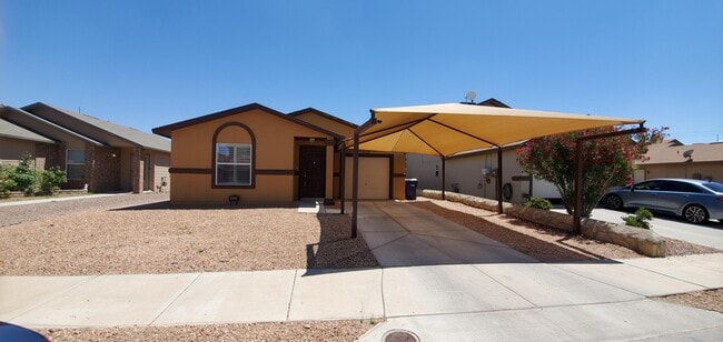 Building Photo - 14258 Pacific Point Dr