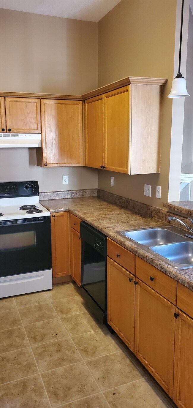 7039 Millers Glen Way, Memphis, TN 38125 House Rental in Memphis, TN