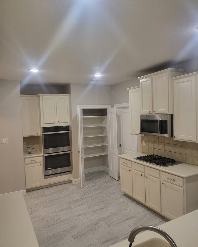 Building Photo - 606 Admiral Bay Ln
