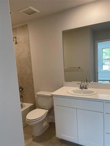 Building Photo - 205 Peach Orchard Ln