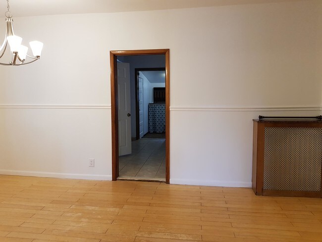 Foto del edificio - 645 38th St