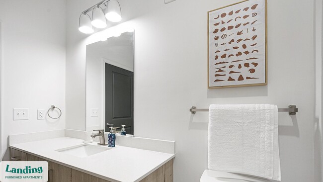 Building Photo - 2800 Milan Ct