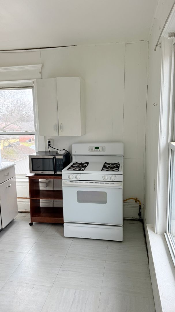 Foto del edificio - 1214 W Washington St