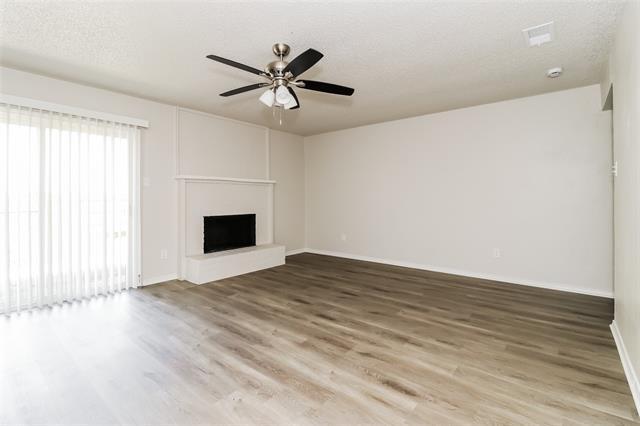 Building Photo - 4710 Green Hollow Dr