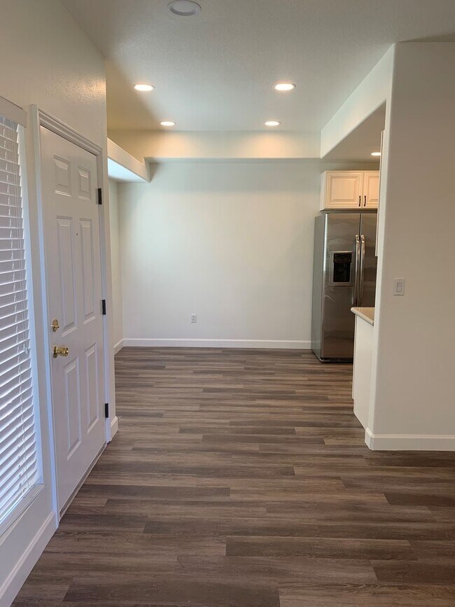 Foto del edificio - GATED, PRIVATE SUMMERLIN RETREAT!!
