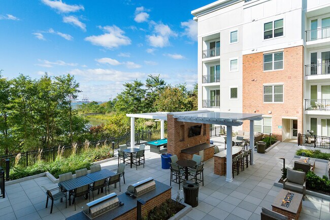 Apartamentos Liberty Bay Club — foto de la comunidad - Liberty Bay Club