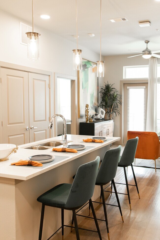 Foto del edificio - Jovie Lakeway