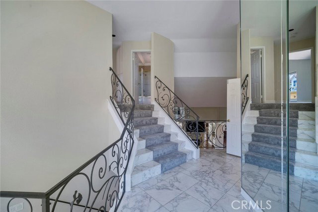 Foto del edificio - 27 New York Ct