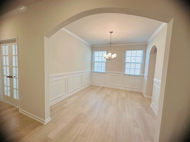 Foto del edificio - 214 Hamptons Cove Rd