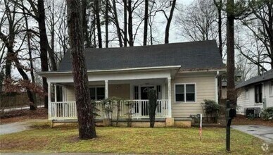 Building Photo - 1669 Olympian Way SW