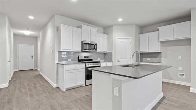 Building Photo - 14401 Pavo Dr