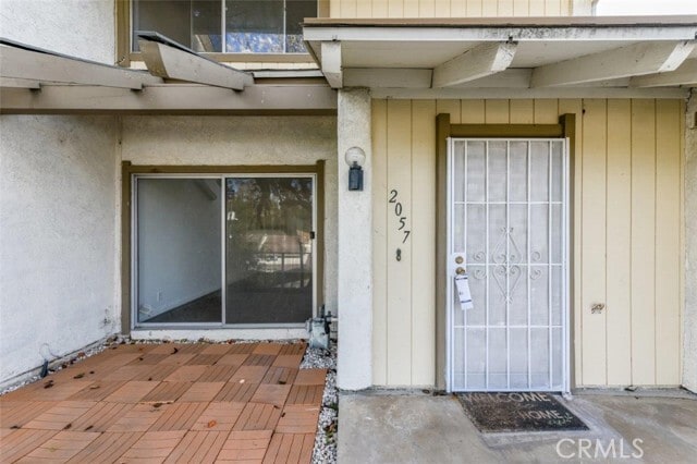 Building Photo - 2057 Dacian Dr S