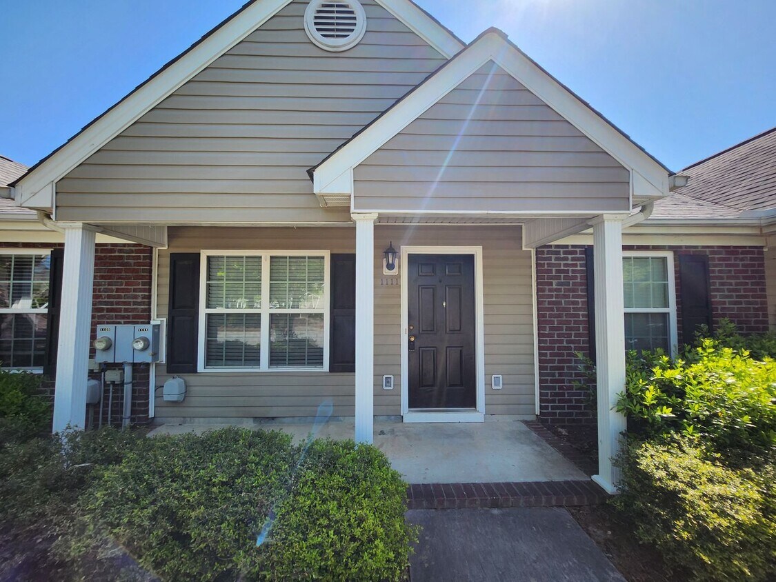 1111 Bison Way, Grovetown, GA 30813 Townhome Rentals in Grovetown GA