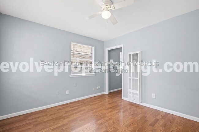 Foto del edificio - 2020 Vinton Ave