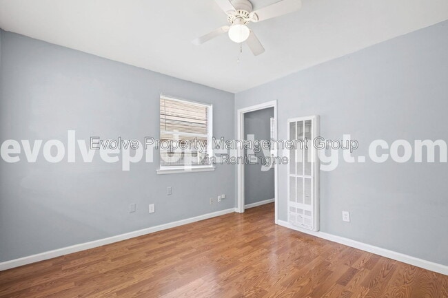 Photo - 2020 Vinton Avenue Apartment