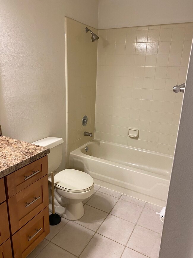 Bathroom - 5460 E Michigan St