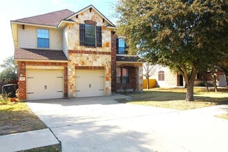 Building Photo - 6707 Rosita Oak Dr