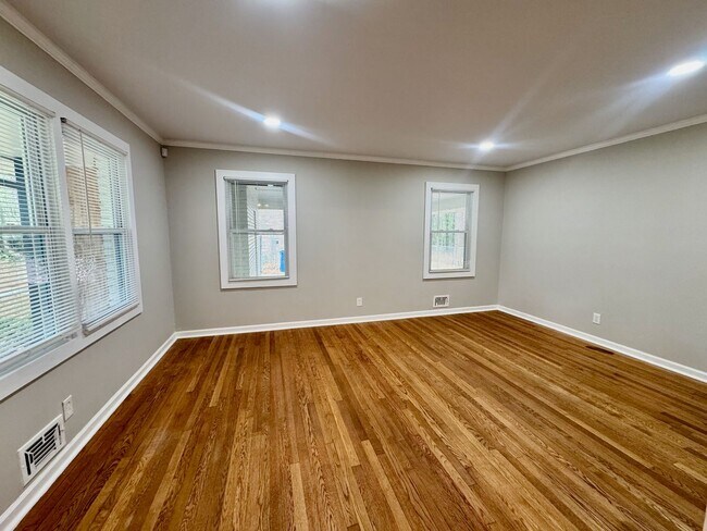 Foto del edificio - Awesome in Atlanta - 4 Bedrooms