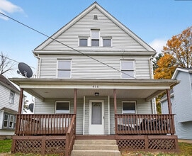 Building Photo - 458 Kling St